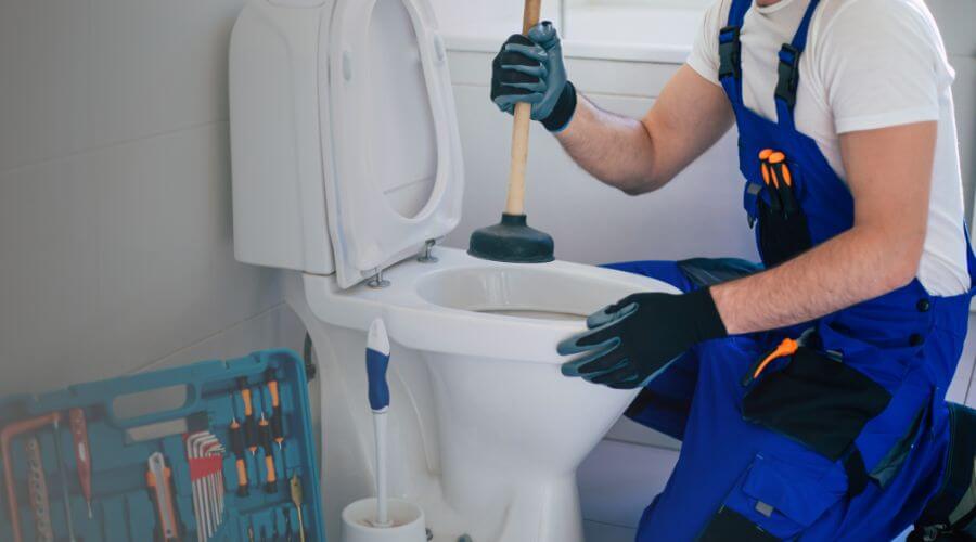 Expert burst pipe repair services in Moose Lake, MN